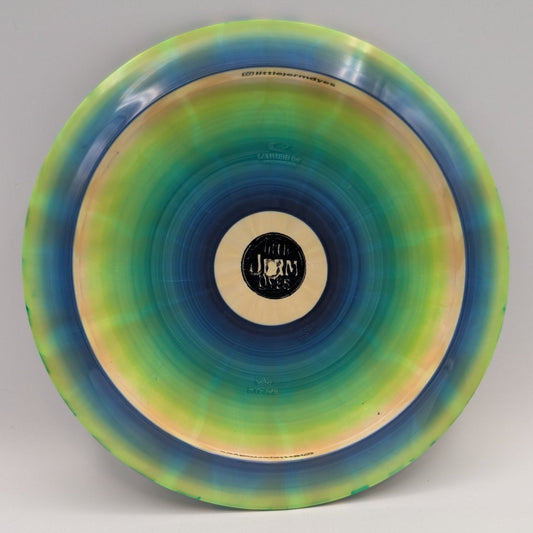 Latitude 64 Grand Burst Strive
